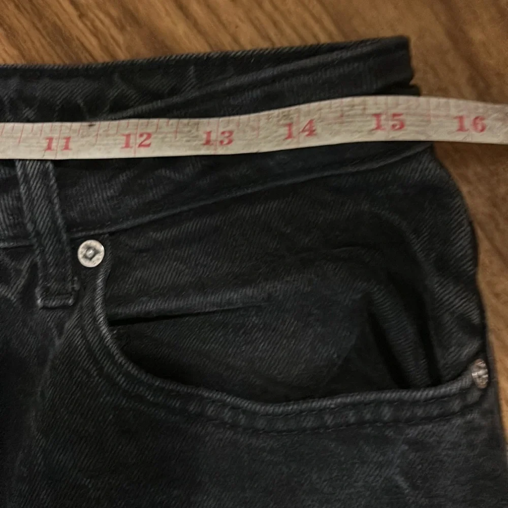 Mango High Waisted Straight Cropped Faded Black Jeans Women Size 10 - Picture 7 of 11